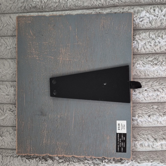 Two Standing Photo Frames - Picture 4 of 8